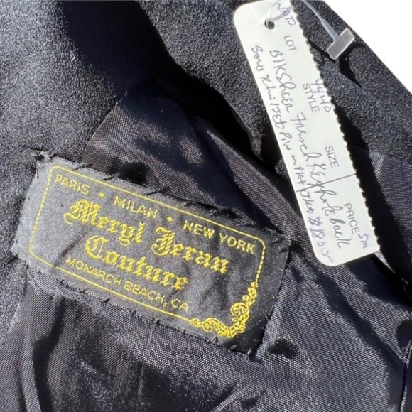 Meryl Jeran Couture Blazer - Picture 7 of 9